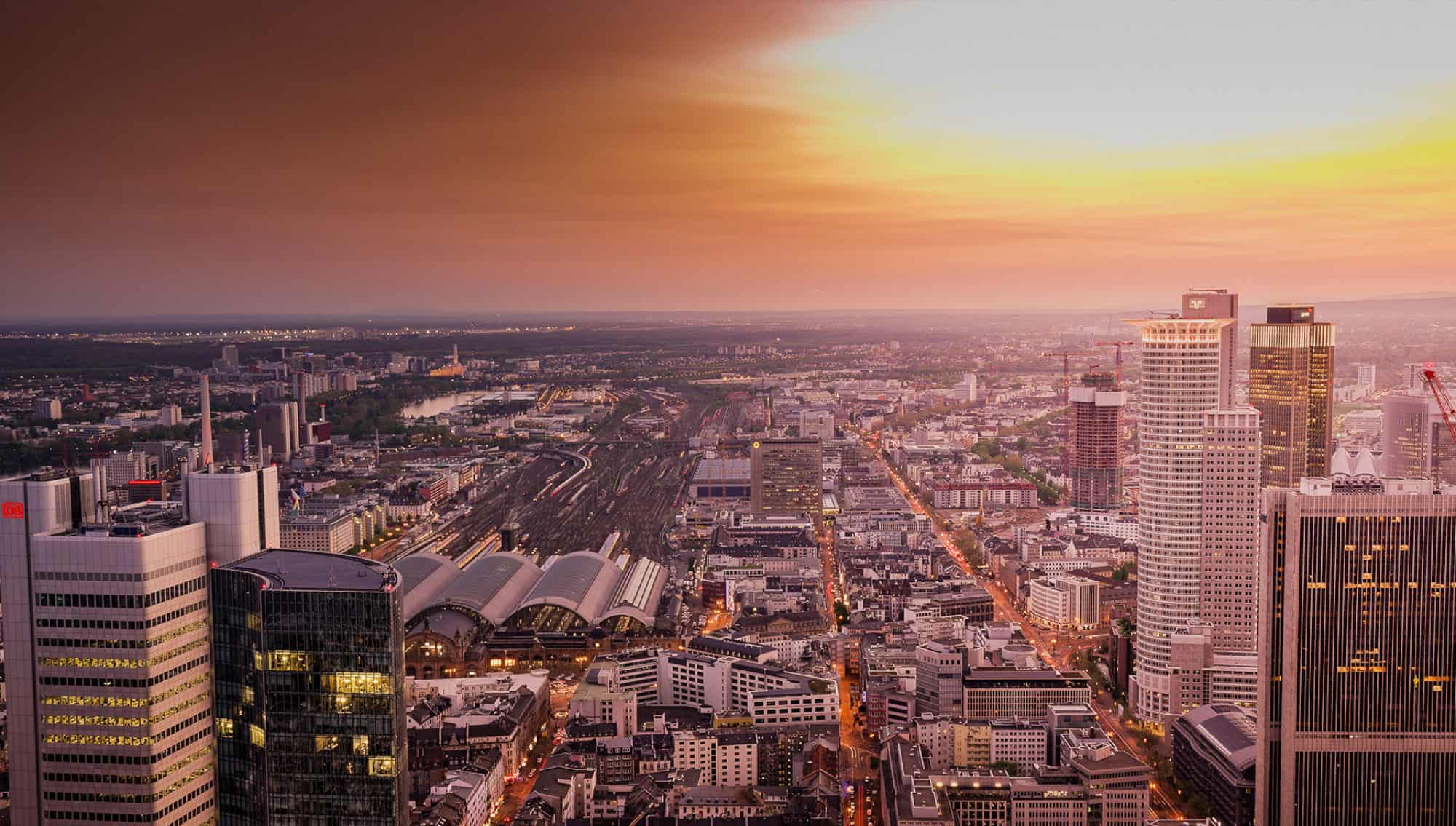 DOMagent Media Datei: Frankfurt vom Maintower sunset
